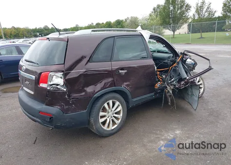 2011 Kia Sorento Lx V6 из США, поврежденный, VIN 5XYKTDA22BG177606
